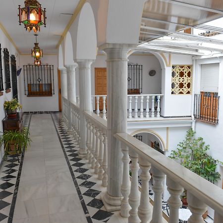Hotel Los Omeyas Kordoba Bagian luar foto