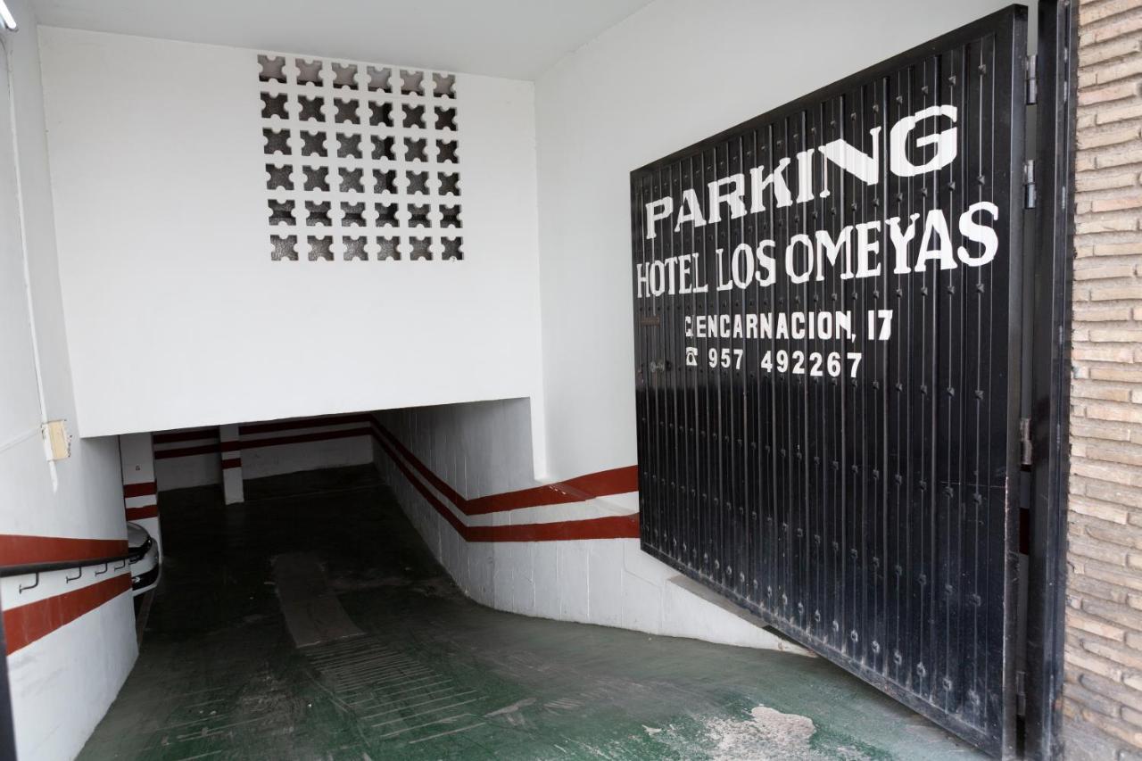 Hotel Los Omeyas Kordoba Bagian luar foto