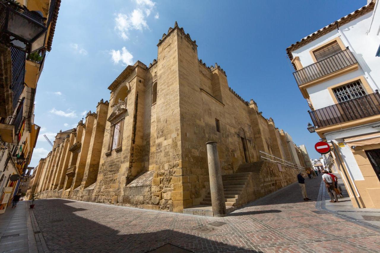 Hotel Los Omeyas Kordoba Bagian luar foto