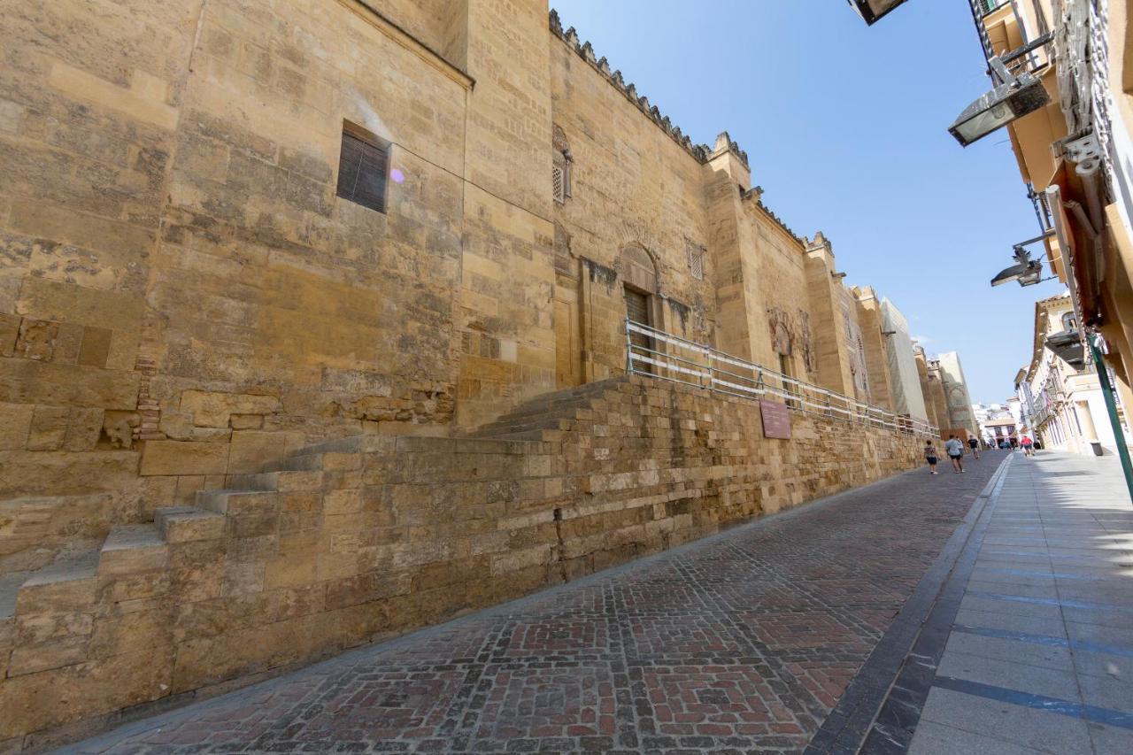 Hotel Los Omeyas Kordoba Bagian luar foto