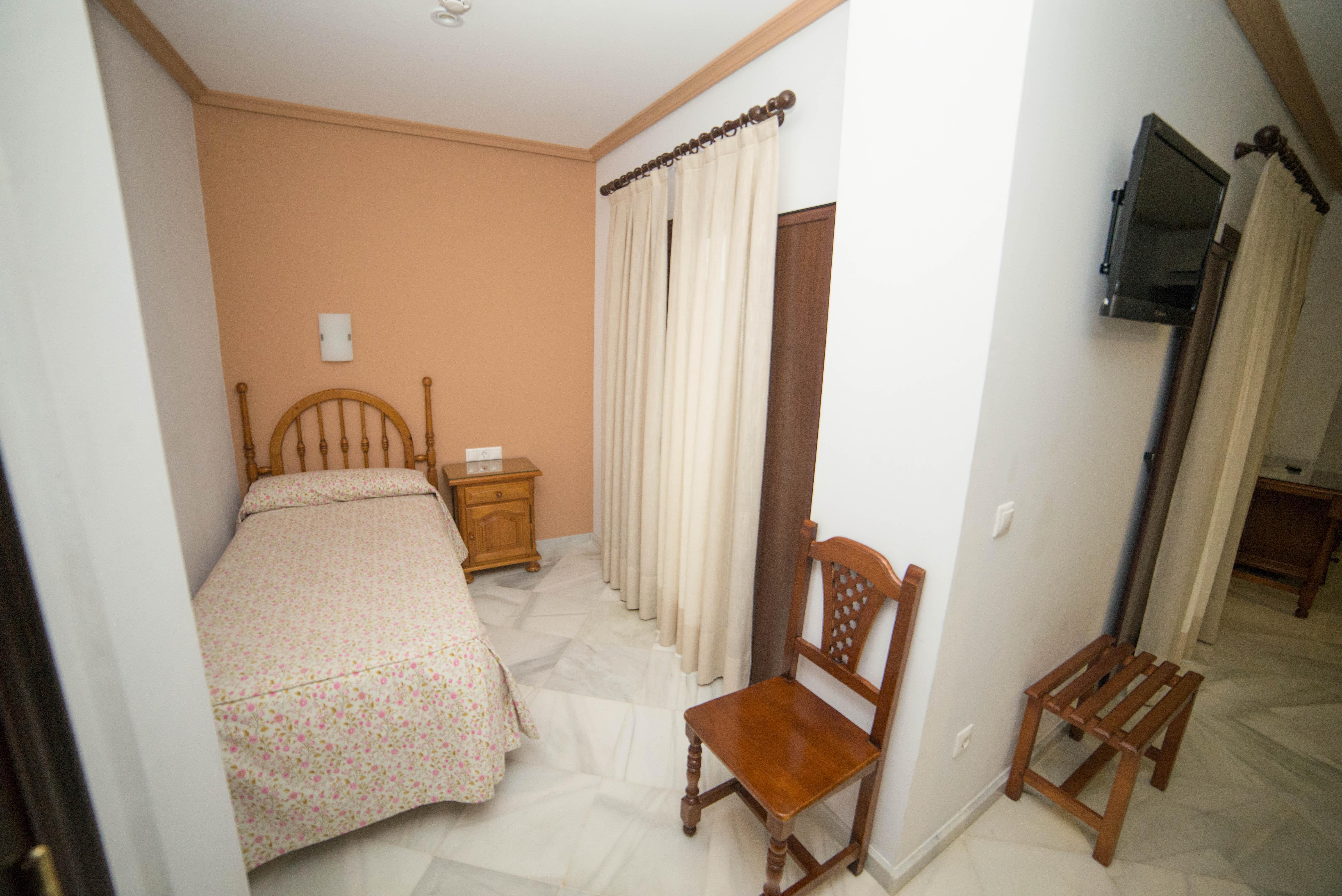 Hotel Los Omeyas Kordoba Bagian luar foto